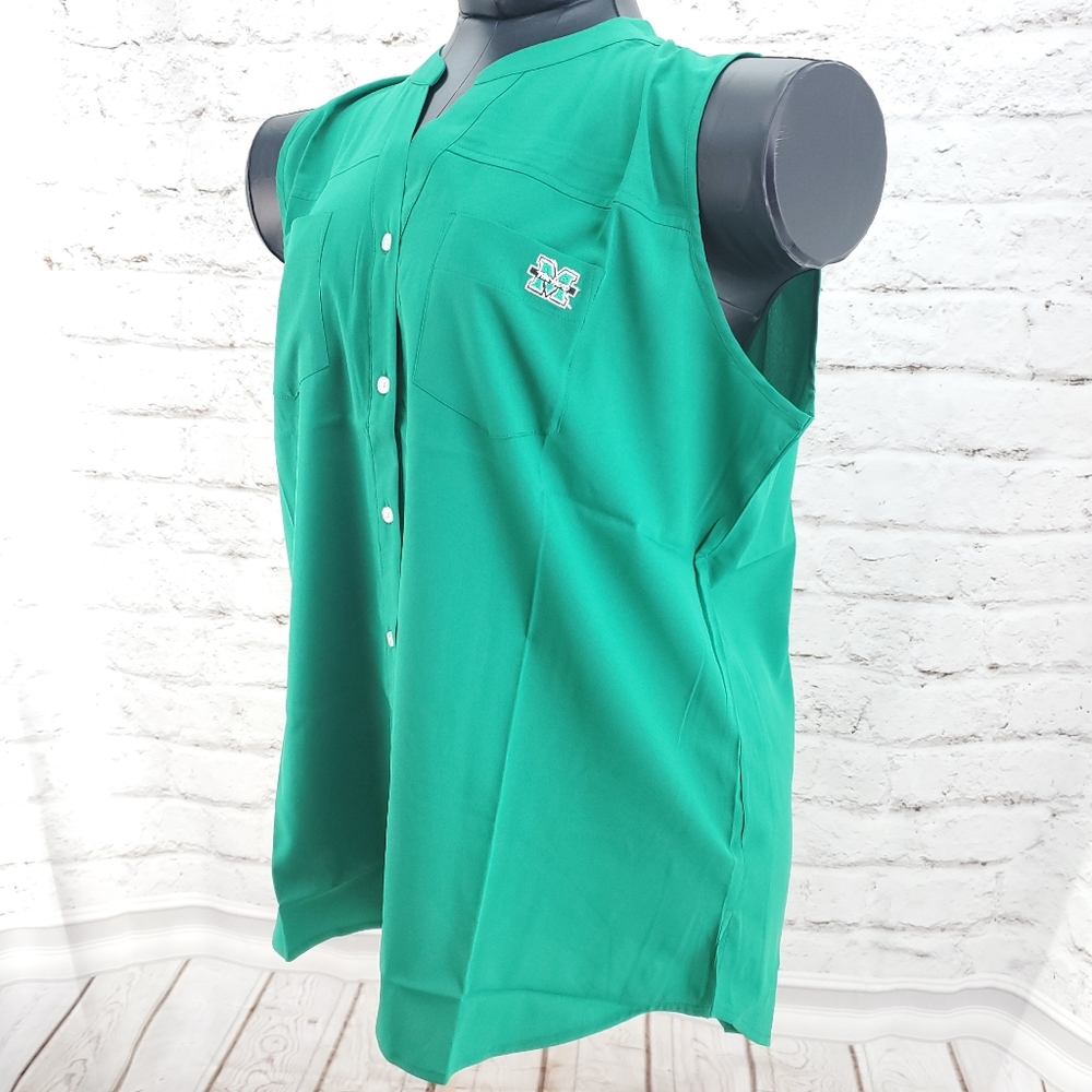 NWT! Ug Apparel Marshall Green Sleeveless Button Down Shirt